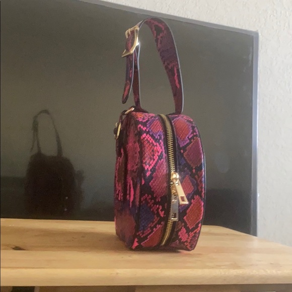 COPY - Pink Snakeskin Clutch Purse - Picture 2 of 2